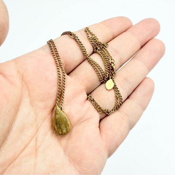 Vintage Avon Signed Gold Tone Teardrop Blue Cubic Zirconia Pendant Necklace - Picture 7 of 9